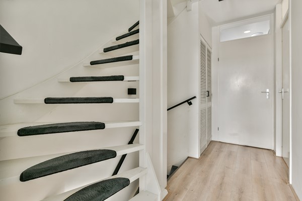 Medium property photo - Mikonospad 25, 1060 RH Amsterdam